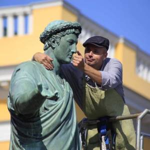 Відомий одеський історик та волонтер виступив проти перейменування вулиць одеських письменників та поетів
