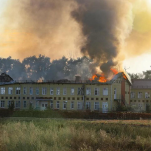 "Знищують своїх же": росіяни стирають з лиця землі Суджу