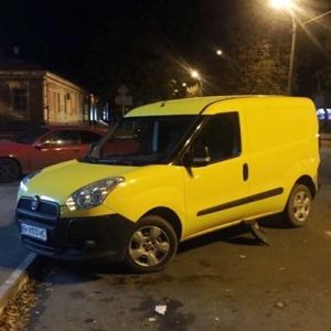 В Измаиле водитель повредил авто и скрылся с места ДТП (ФОТО)