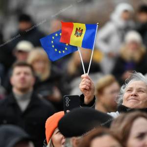 Президентські вибори в Молдові: які шанси на перемогу європейського кандидата