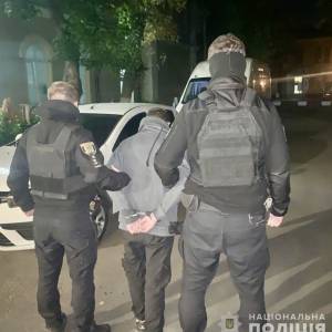 Немовля у комі: двохмісячну дитину в Одесі побив батько за те, що вона плакала, старший хлопчик також в лікарні