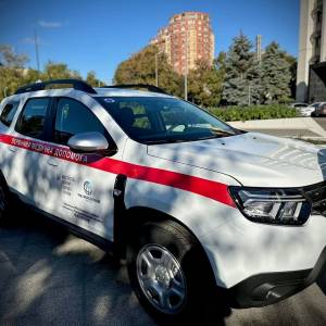 Три медзаклади Бессарабії отримали позашляховики для надання невідкладної допомоги