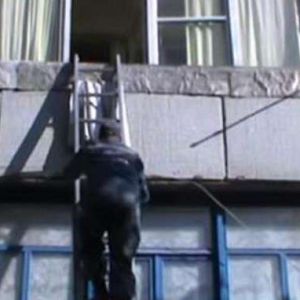 В Измаиле спасатели обнаружили мертвого мужчину в квартире