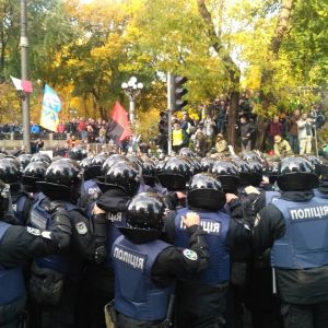 Аваков поручил снять охрану МВД митинга под Радой