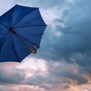 Штормове попередження: на Одещині очікуються сильні пориви вітру