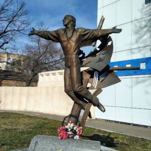 В Одесі вночі демонтували пам'ятник Висоцькому — що відомо