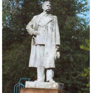 На Одещині демонтували пам’ятник відомому російському письменнику