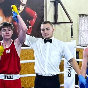 Ізмаїлець Максиміліан Шверненко став чемпионом з боксу у Камʼянському