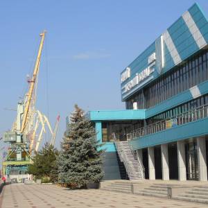 Ізмаїльська філія АМПУ шукає працівників: відкриті вакансії