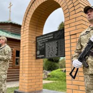 Прикордонники Ізмаїльського загону вшанували пам’ять побратимів, які загинули в авіакатастрофі