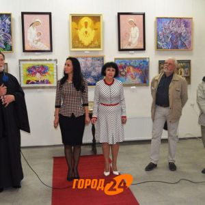 "Благовест" в Измаиле объединил 40 художников Бессарабии (фоторепортаж)