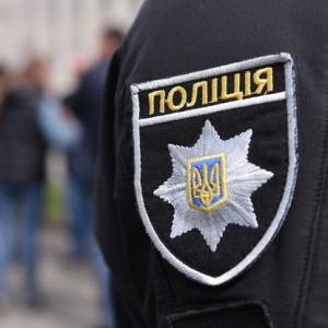 Мати знайшла на горищі в зашморгу: на Одещині повісилася 15-річна дитина
