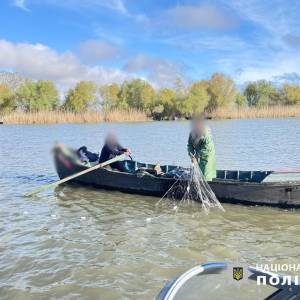 В Ізмаїльському районі неподалік  Вилкового затримали браконьєрів з уловом дунайського оселедця