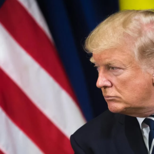 Трамп готовий прибути на переговори України і РФ, але назвав умову