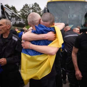 Обмін "1000 на 1000" завершено: Україна повернула з полону ще 303 захисників