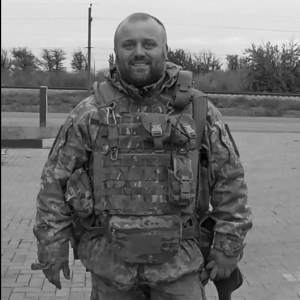 Ізмаїл - у жалобі… Громада міста прощається з командиром 1 стрілецького взводу 3 стрілецької роти молодшим лейтенантом Віктором Акчебашем