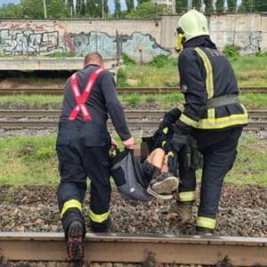 На Одещині хлопчика вдарило струмом на даху вагона