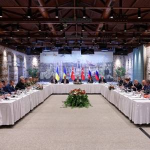 Делегація України прибула у Стамбул на переговори