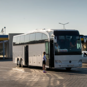 На кордоні з Румунією можуть розвертати українців — що вимагають