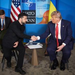 Зеленський і Трамп провели зустріч