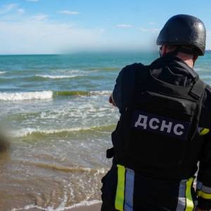 Міну на узбережжі Одещини знищили військові моряки