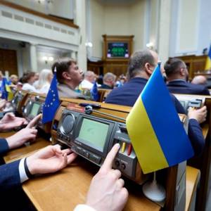 Верховна Рада обмежила незалежність НАБУ і САП