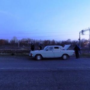 В Измаиле сотрудники сектора реагирования патрульной полиции задержали автомобиль с наркотиками (ФОТО)