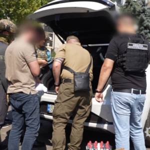 В Одесі викрили схему ухилення від мобілізації: ціна питання 11 тис доларів