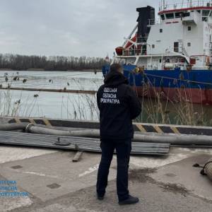 Екологічні прокурори повідомили про підозру ще одному фігуранту справи про злиття токсичних відходів в Ізмаїльському районі