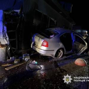 На трасі в Одеській області сталася аварія, є загиблий та постраждалі