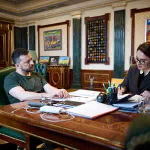 Зеленський анонсував зміни щодо перетину кордону чоловіками