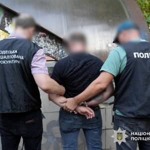 В Одесі посадовця військової частини затримали за хабарництво
