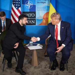 Трамп дуже незадоволений, що Угорщина та Словаччина купують нафту з РФ, – Зеленський