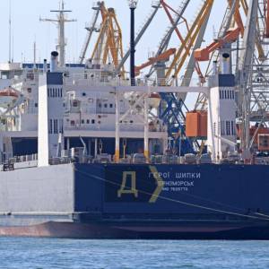 «Герої Шипки» під ударом: у порту Чорноморська в результаті дронової атаки пошкоджено залізничний пором