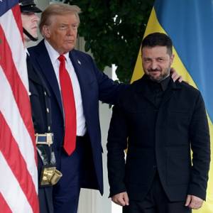 Трамп заговорив про угоду. Зеленський їде до США