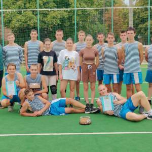 Волейбольний драйв до Дня фізичної культури і спорту: як «Кадетська ліга» перемогла «Соколів»!