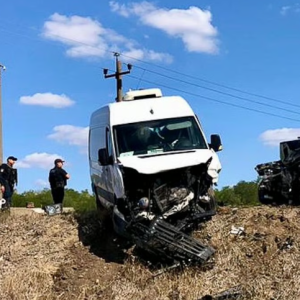 Лобове зіткнення автомобілів на Одещині — четверо людей в лікарні