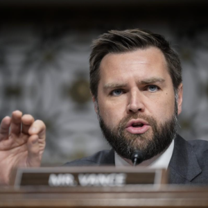 "Трамп становится чрезвычайно нетерпеливым": вице-президент США сделал заявление об Украине