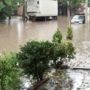 В Ізмаїлі готуються запобігти наслідкам стіхії: назавтра очікують великий дощ та сильний вітер