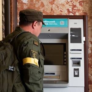 Банки в Україні активно закривають відділення