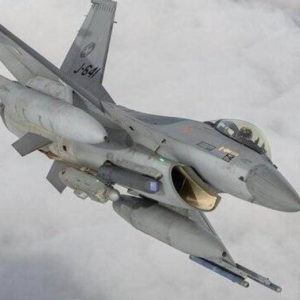 Румунія піднімала у повітря два F-16 через російські дрони над Ізмаїлом та Рені
