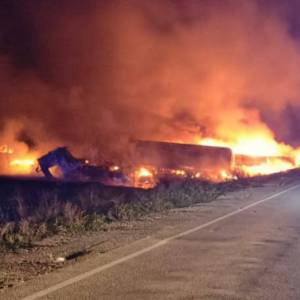 Нічна атака на Ізмаїльщину: горіла автостоянка, двоє людей загинули