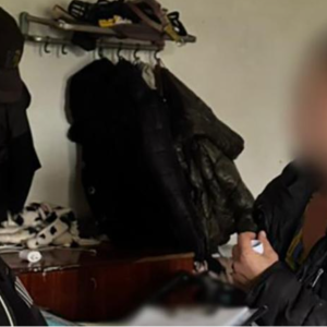 В Одесі бабуся побила тримісячного онука: малюк зі струсом, переломом ключиці та численними забоями перебуває в лікарні