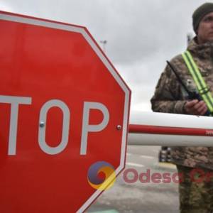 На кордоні зупинили пропуск — мешканцям Одещини варто відкласти поїздки