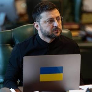 Зеленський провів переговори з трьома лідерами
