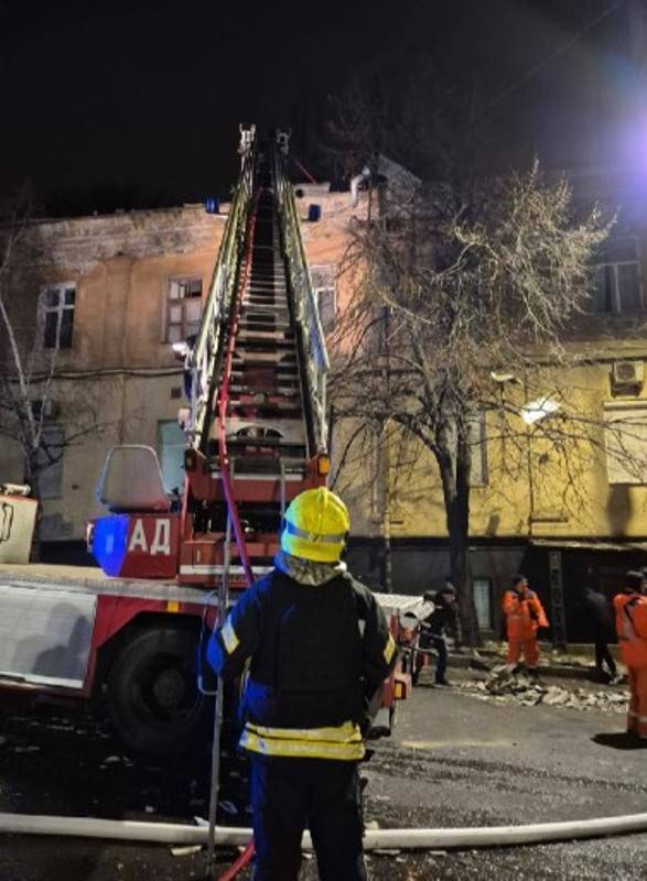 Одесу атакували російські ударні безпілотники Одесу атакували російські ударні безпілотники
