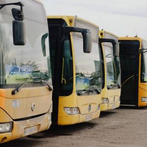 Перші автобуси для перевезення пасажирів від громад України прибули до Одеси