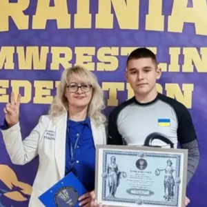 12-річний хлопчик із Закарпаття тричі встановив світовий рекорд та готується до турніру у США