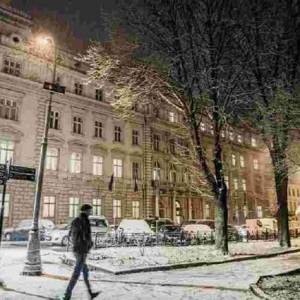 Потепління вже близько: синоптики розповіли, коли в Україні відступлять сильні морози
