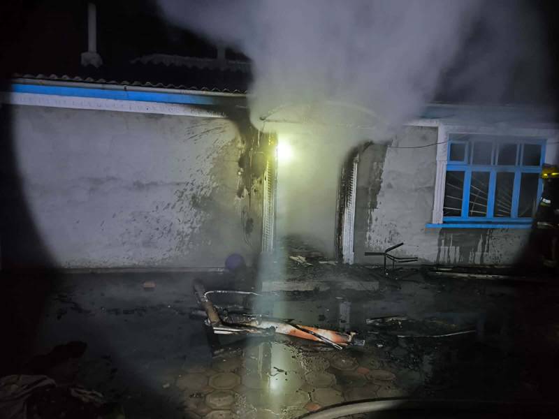 У Кілії спалахнула пожежа на території храму Покрови У Кілії спалахнула пожежа на території храму Покрови